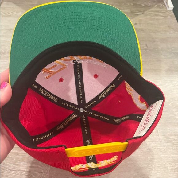Calgary Flames Mitchell & Ness SNAPBACK CAP NHL Hockey NWOT - Picture 7 of 7